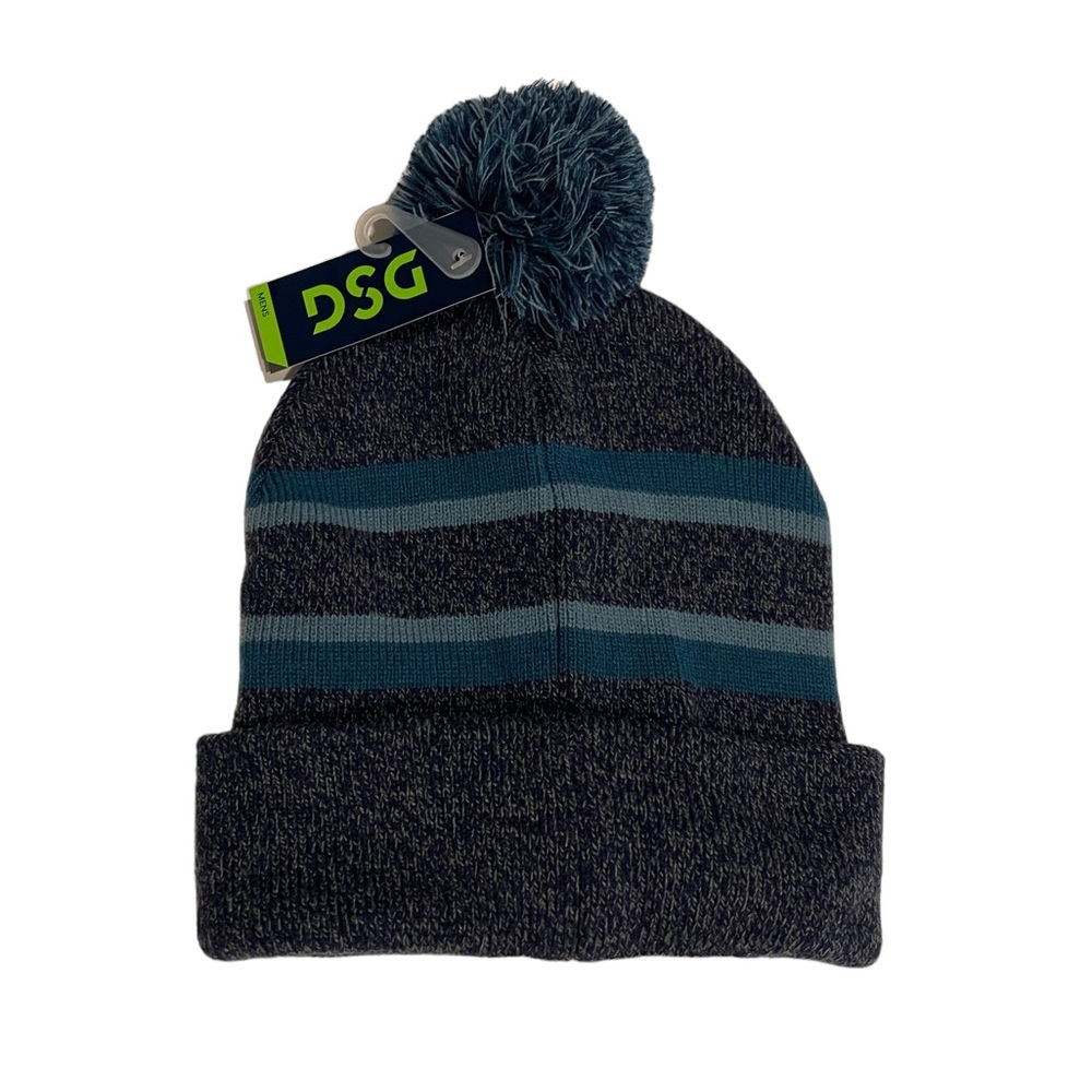 NWT Men’s DSG Pom Pom hat